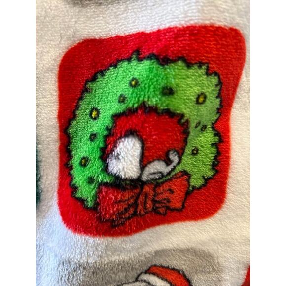 Peanuts Snoopy Throw / Blanket - Squares of Joy - BRAND NEW - Picture 2 of 9